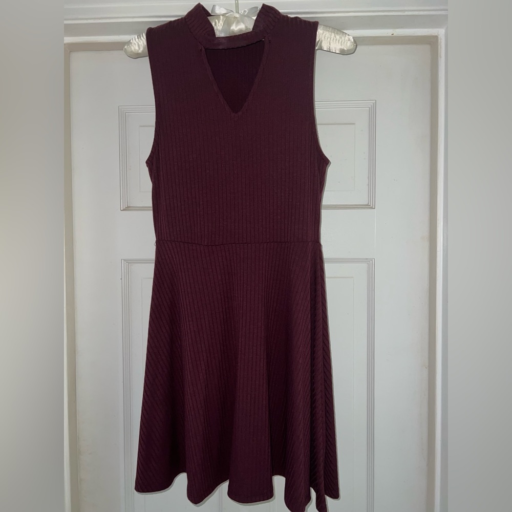 Aeropostale Maroon Dress. Size Small.